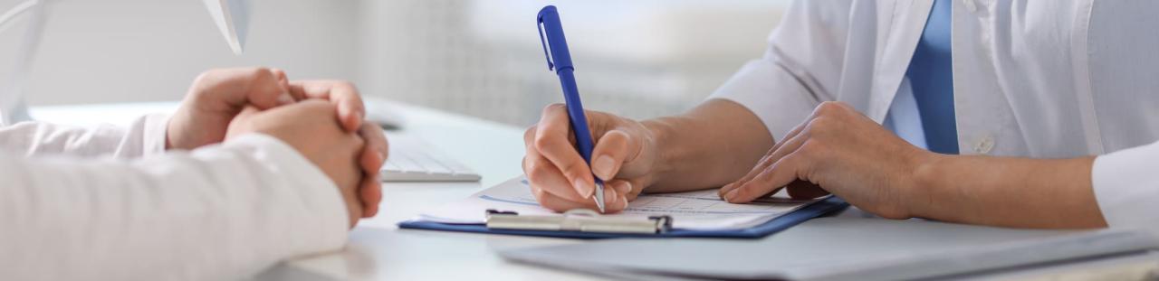 Entretien entre un soignant et un professionnel de santé