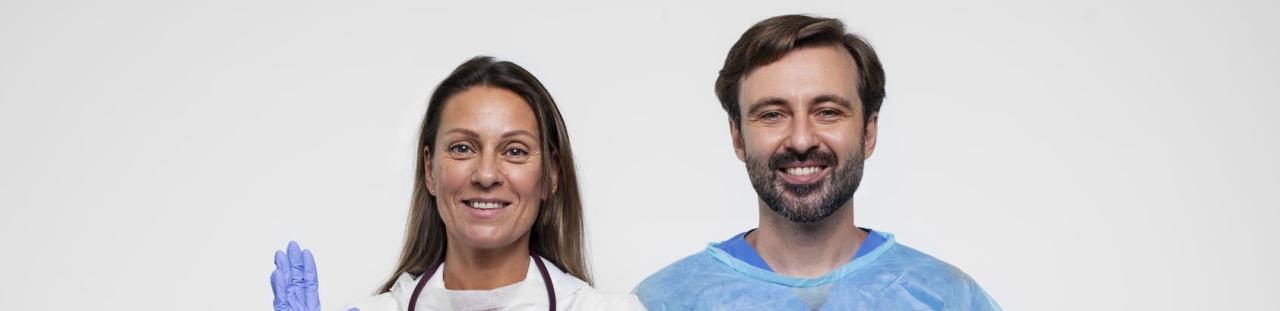 Infirmiers souriants